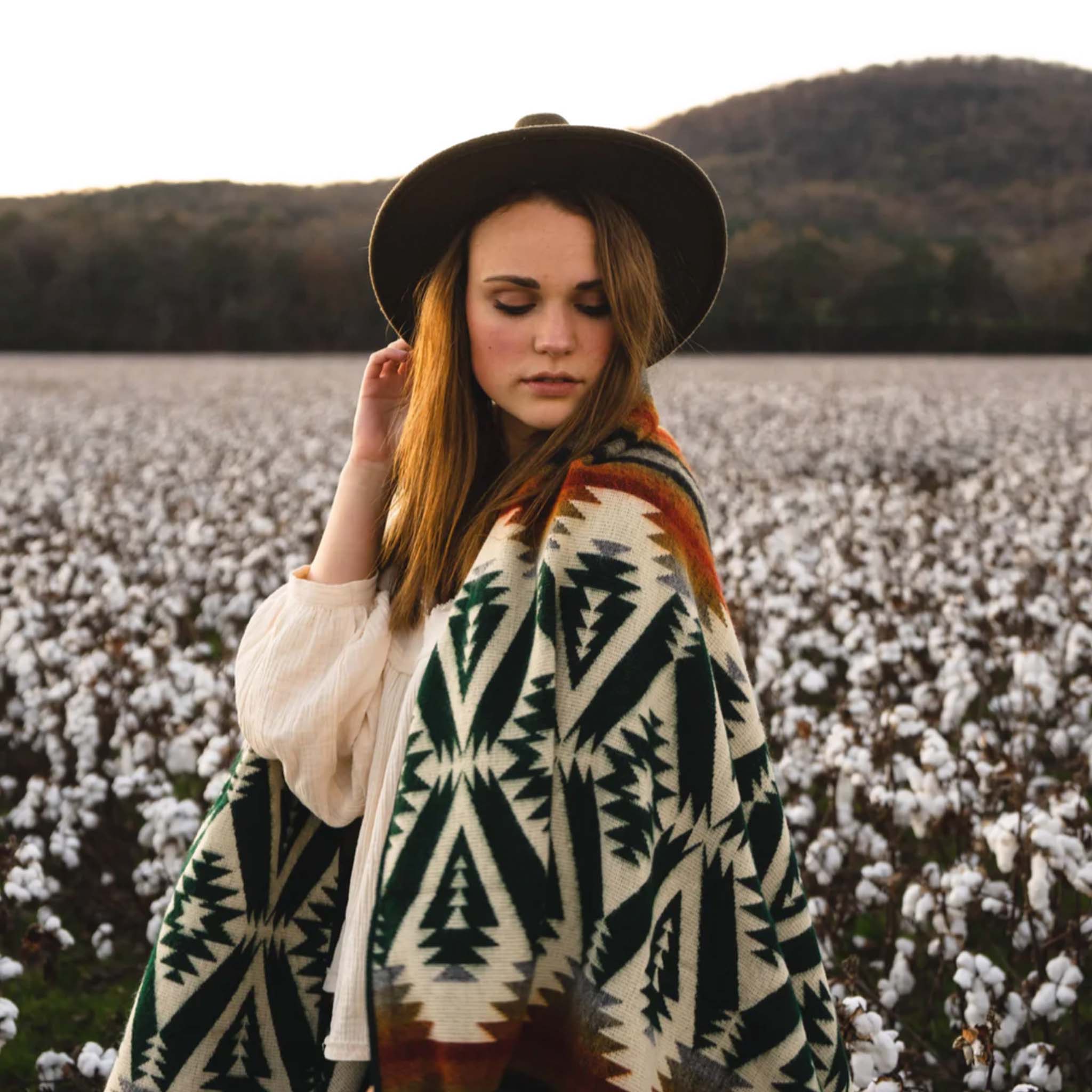 Beyond Borders Collective - Quichua Blanket - Evergreen Autumn