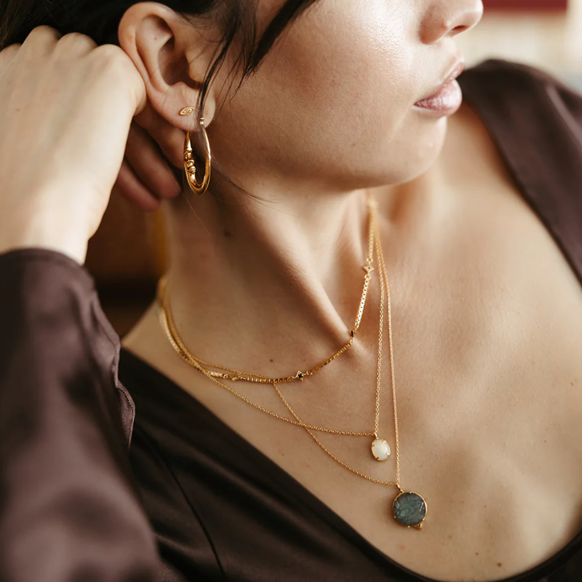 Sierra Winter - Aura Necklace