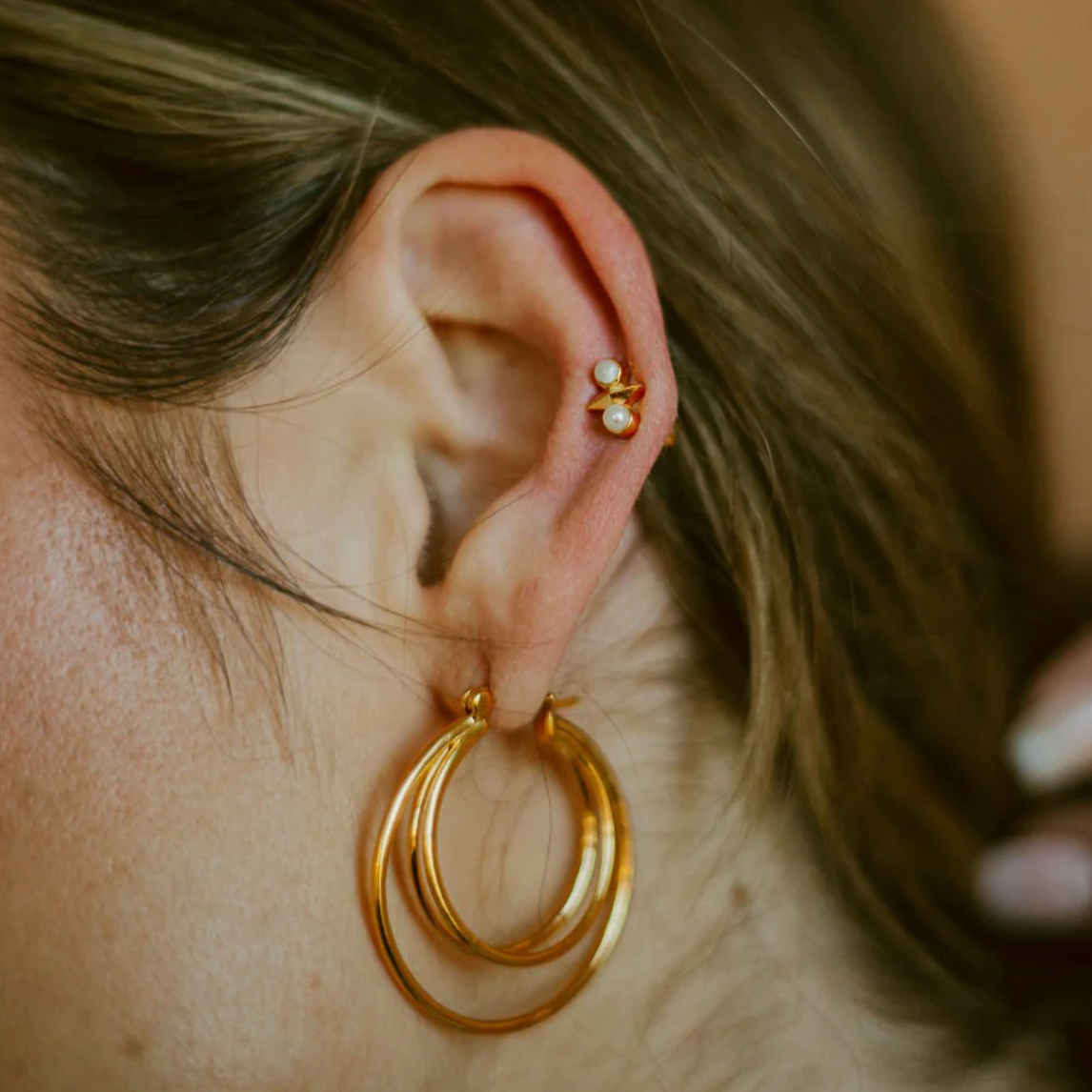 Sierra Winter - Atlas Earrings - Pearl