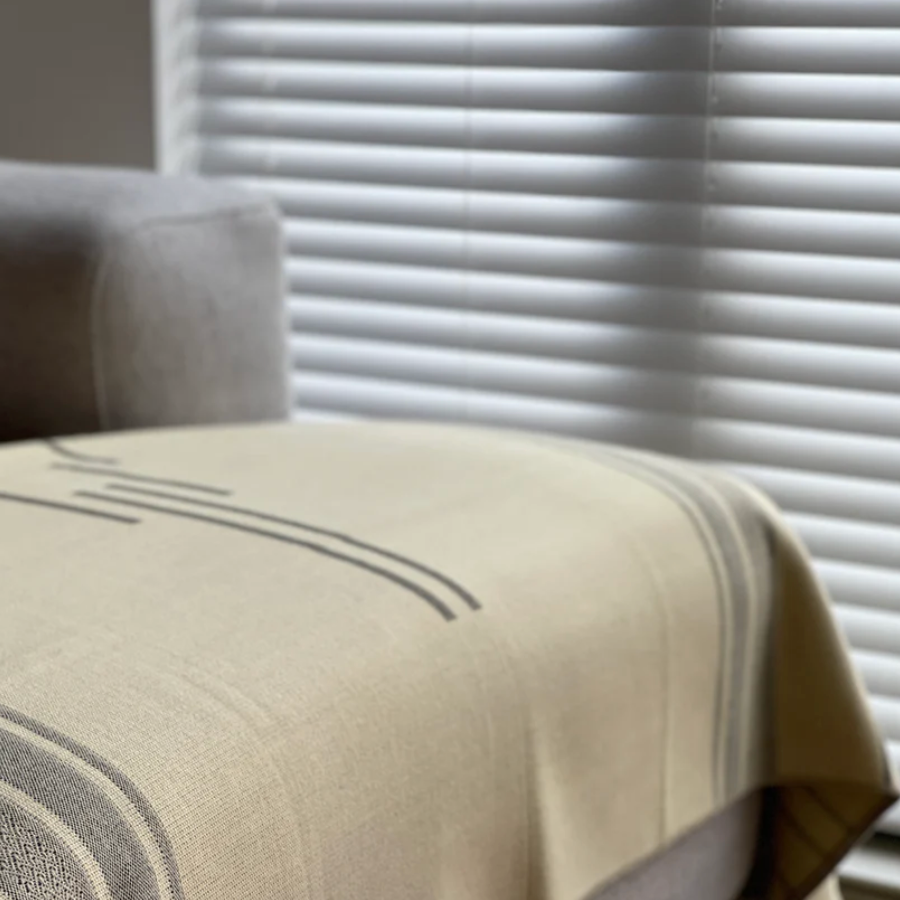 Beyond Borders Collective - Equinoccio Throw Blanket - Cedar Brown