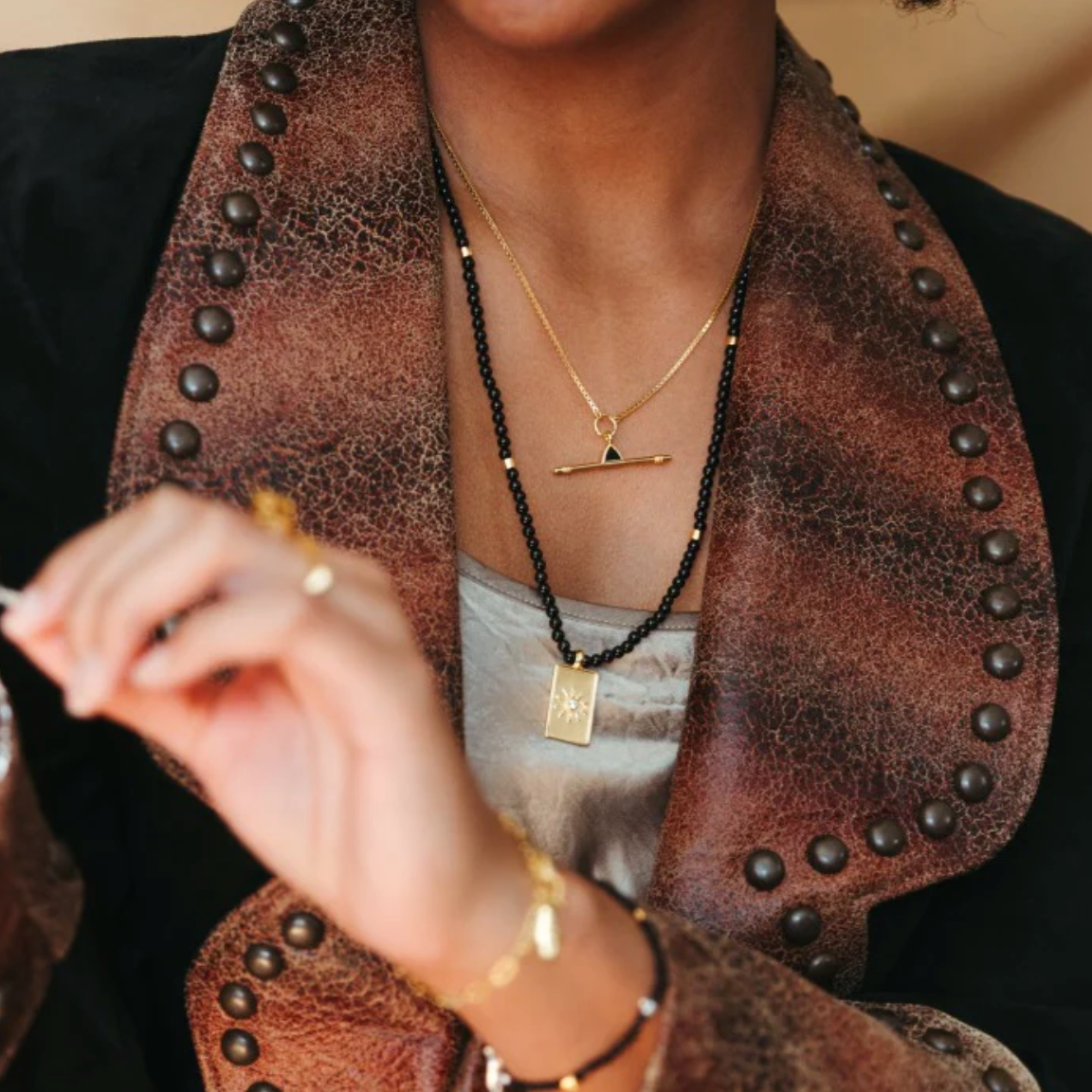 Sierra Winter - 5 O'Clock Necklace - Gold