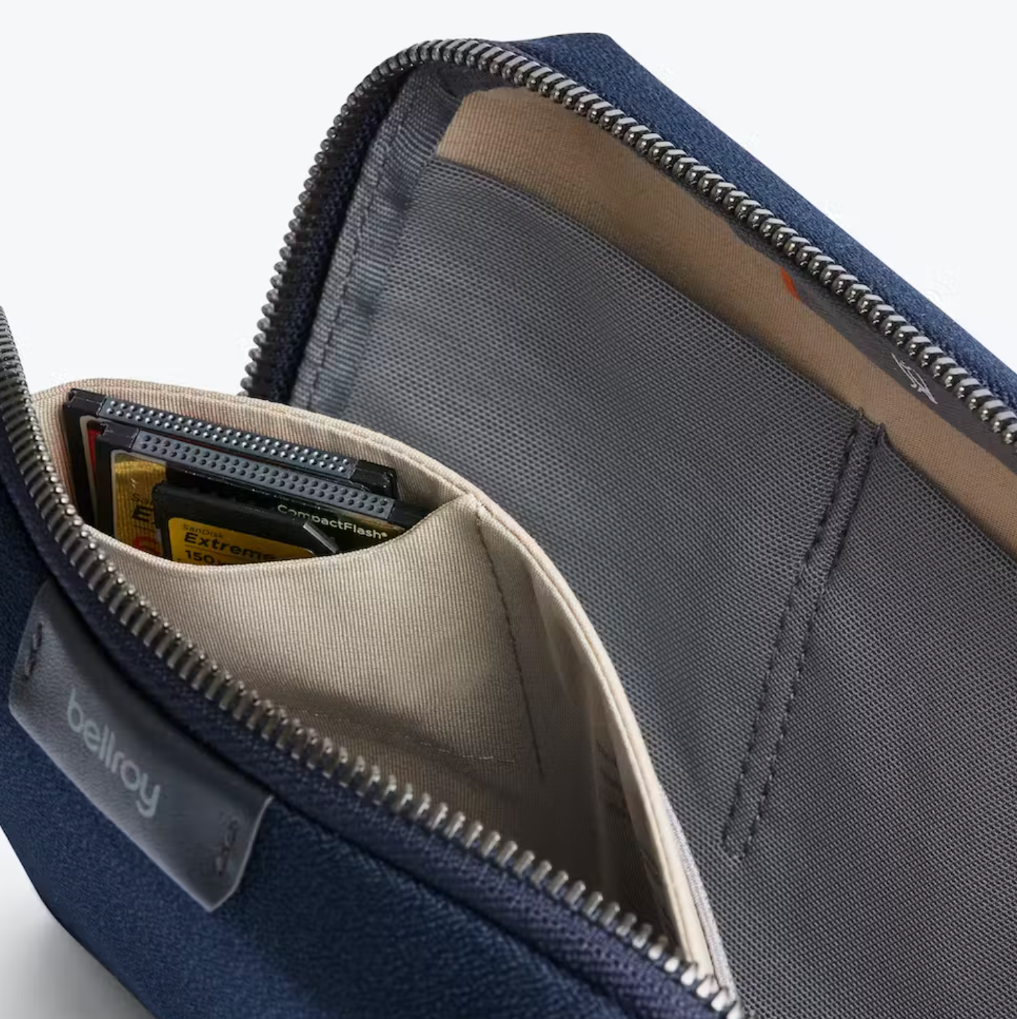 Bellroy - Tech Kit Compact - Navy