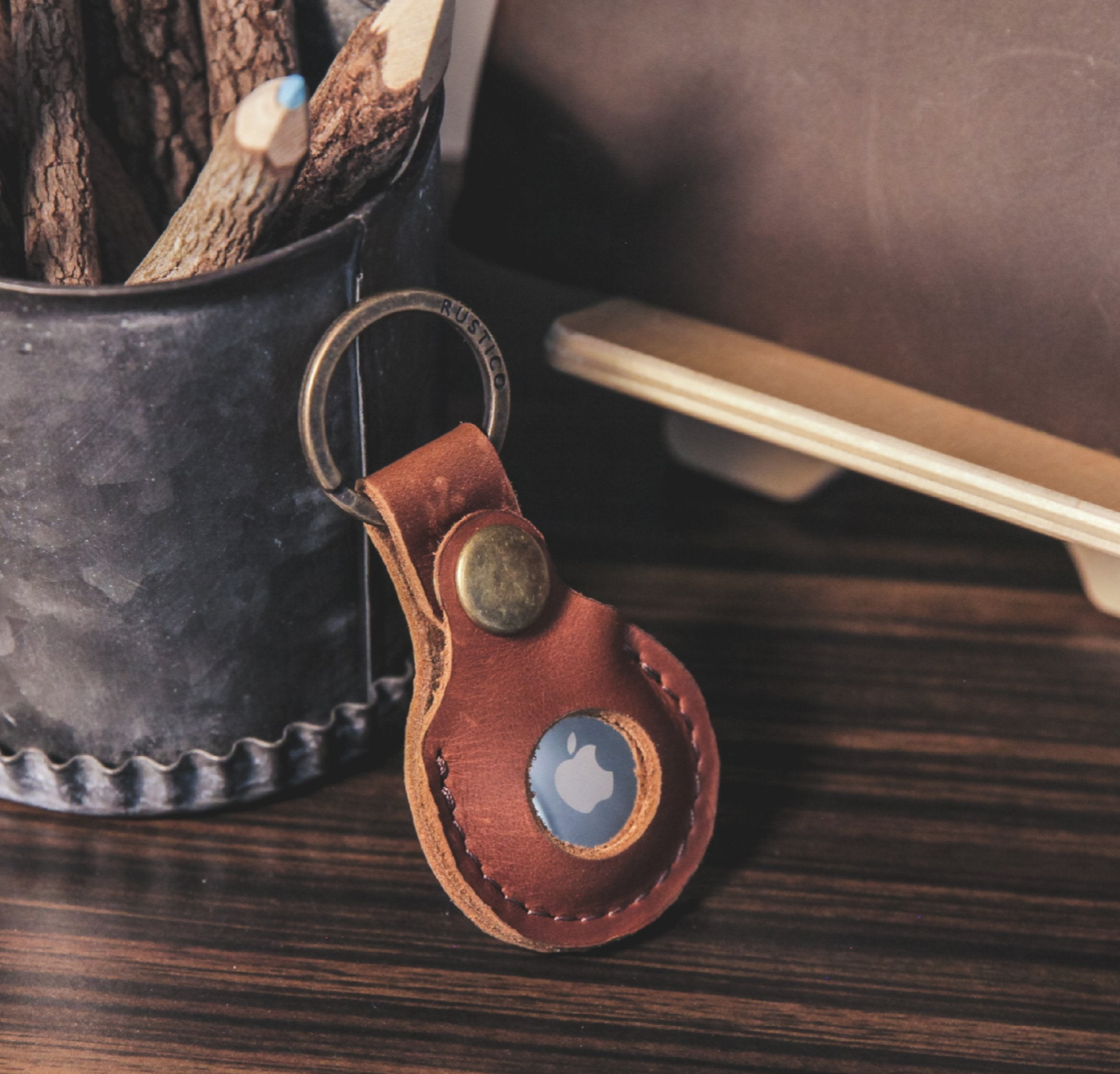 Leather Keychain for AirTag  Key Organizer and Case for Airtag