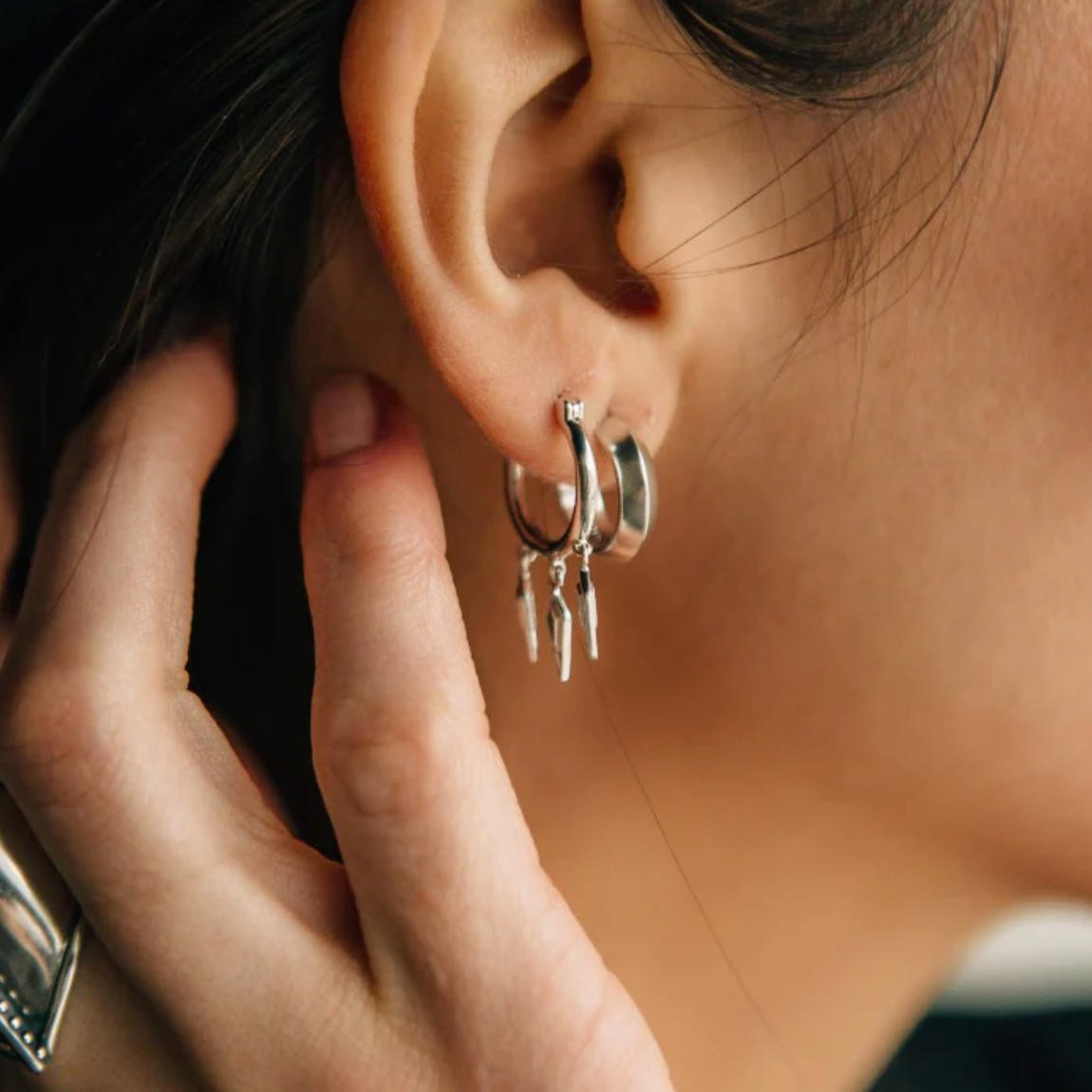 Sierra Winter - Wildfire Hoop Earrings - Silver