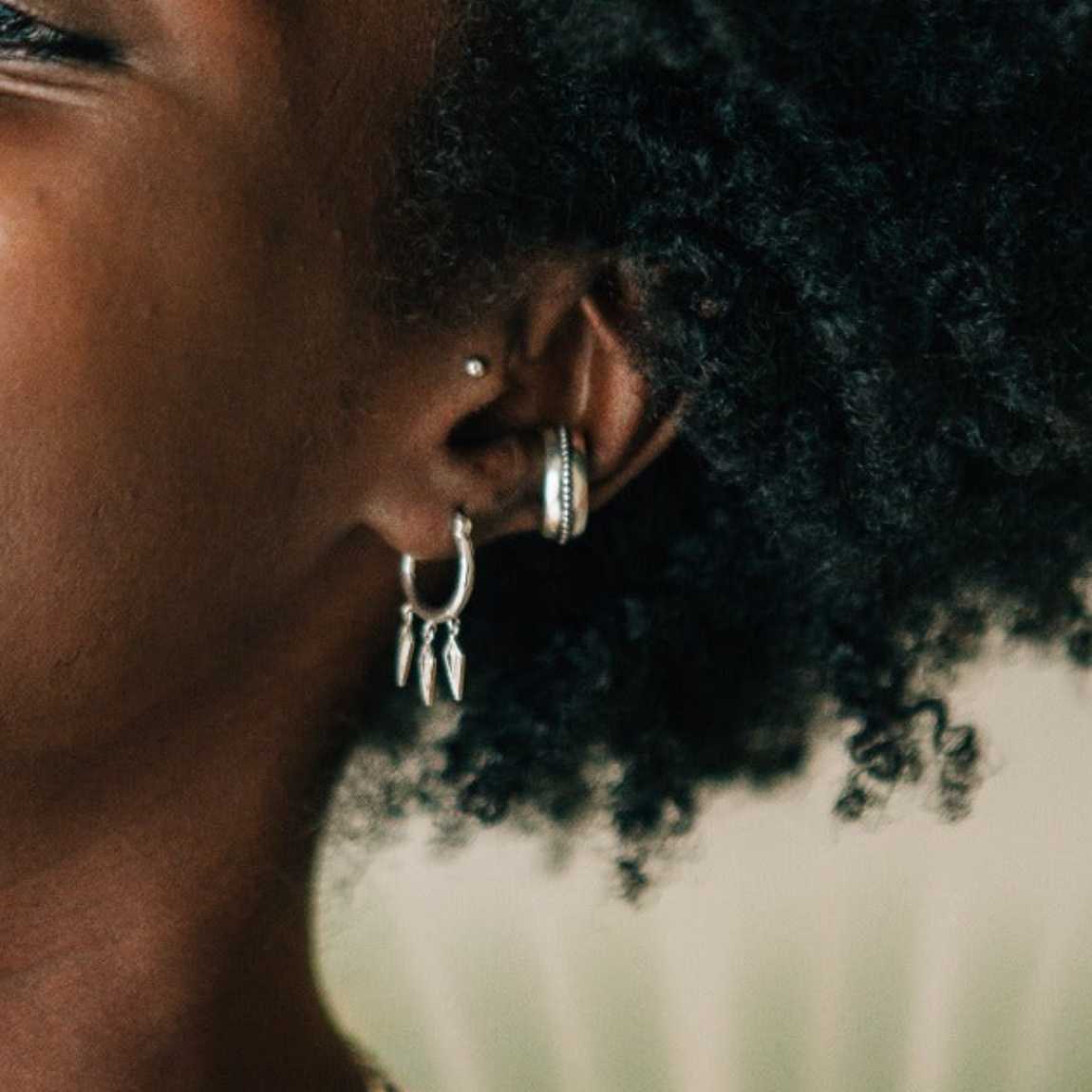 Sierra Winter - Wildfire Hoop Earrings - Silver