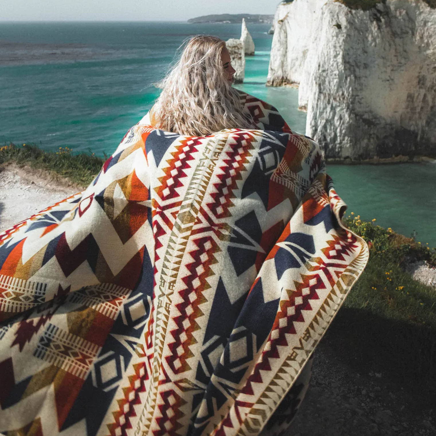 Beyond Borders Collective - Awa Blanket - Vibrant Autumn