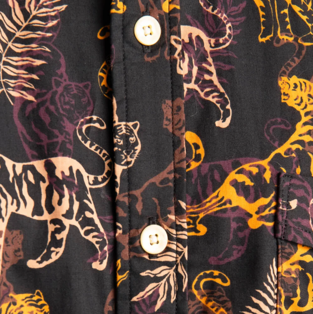 Descendant of Thieves - WU Tiger Style Shirt