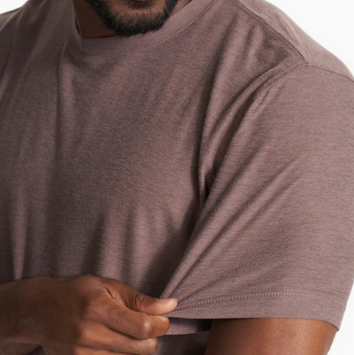Vuori - Strato Tech Tee - Hazel Heather
