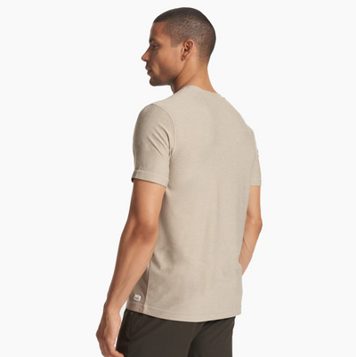 Vuori - Strato Tech Tee - Toast Heather