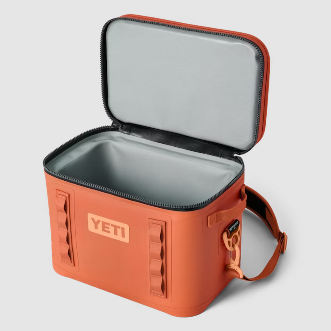 YETI Hopper Flip 18 Soft Cooler - Navy