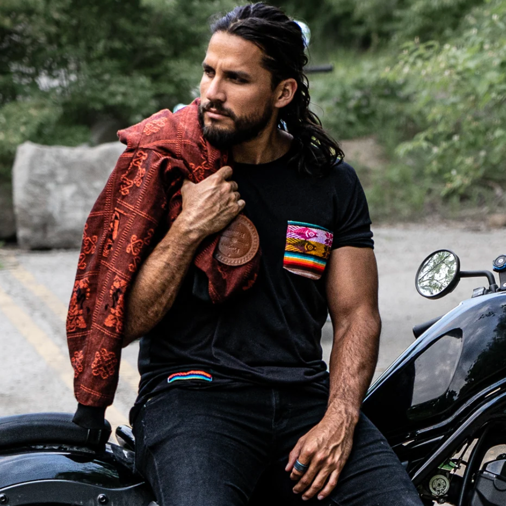 Pancho's Blanket - Artisanal T-Shirt - Black