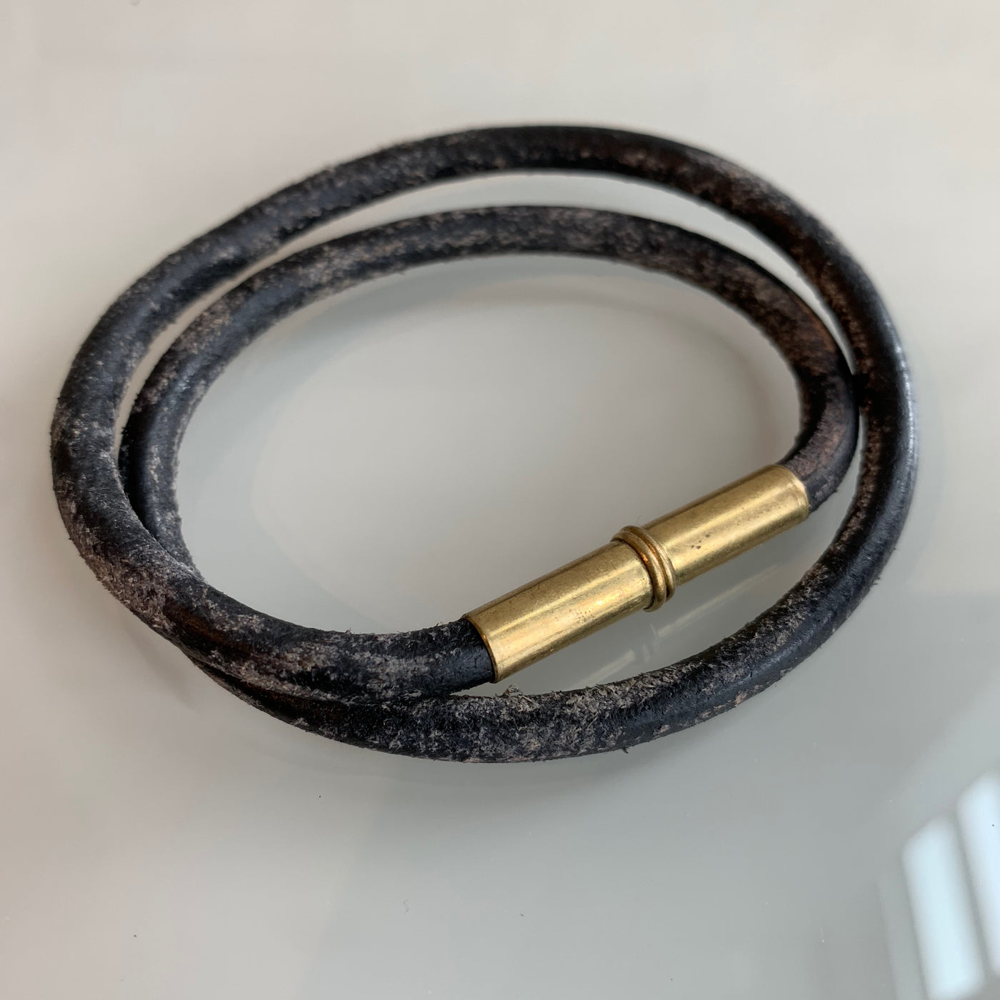 Tres Cuervos Flint Patina Bracelet - Black