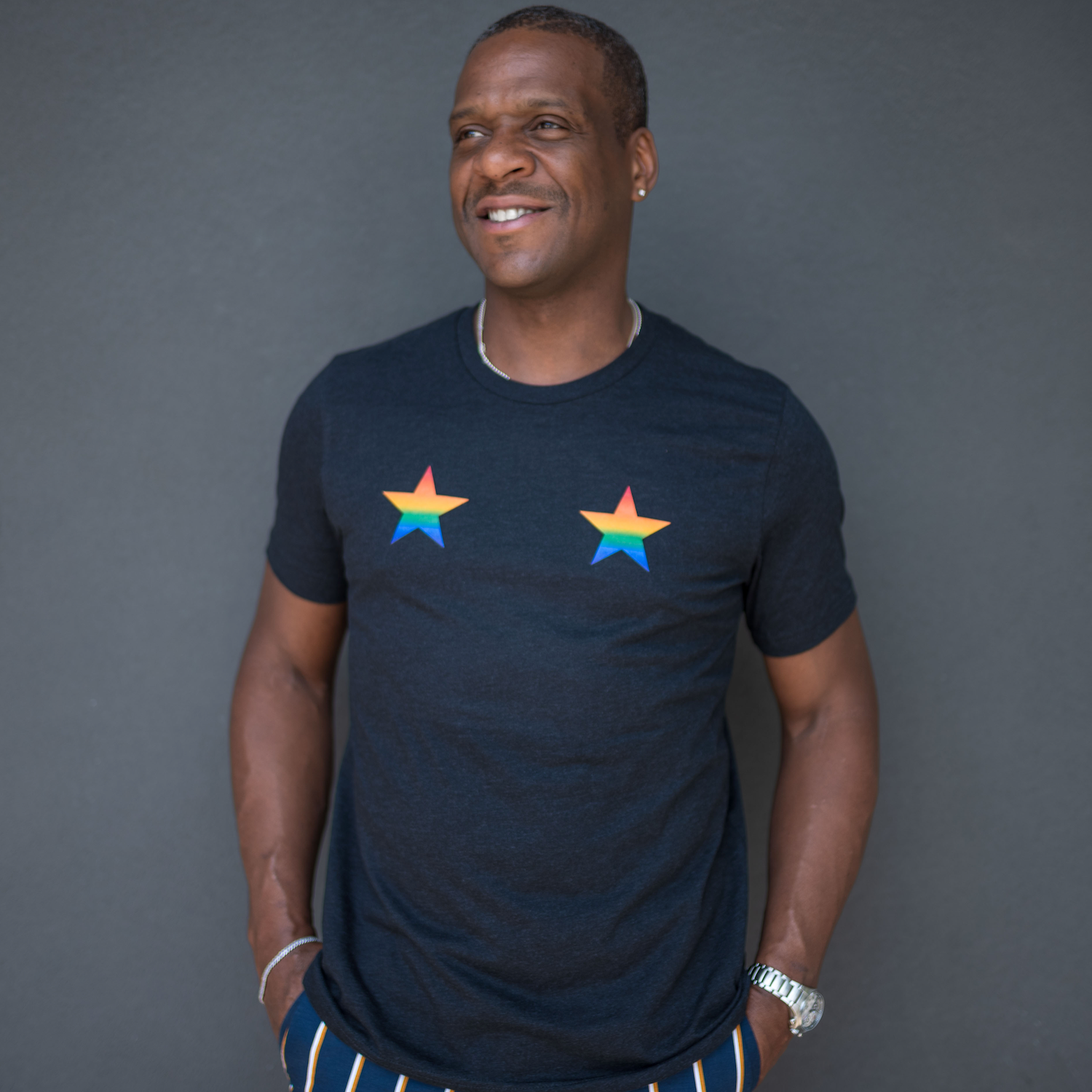 ULAH - Rainbow Stars T-Shirt - Black Heather