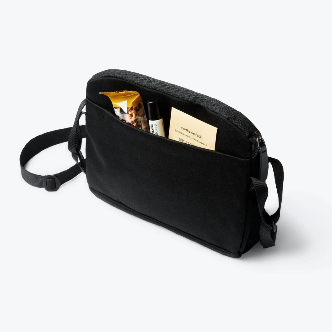 Bellroy - City Pouch Plus - Melbourne Black