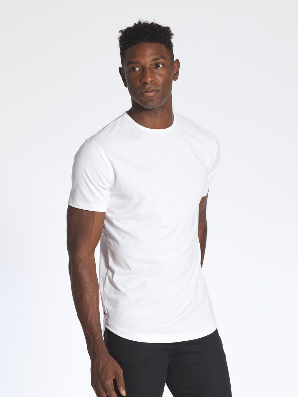 Cuts - Crew Curve-Hem T-Shirt - White