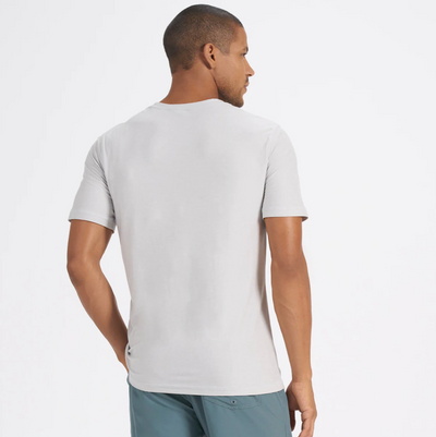 Vuori - Strato Tech Tee - Platinum Heather