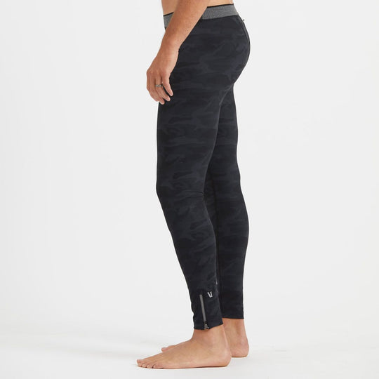 Vuori - Limitless Compression Tight - Black Camo